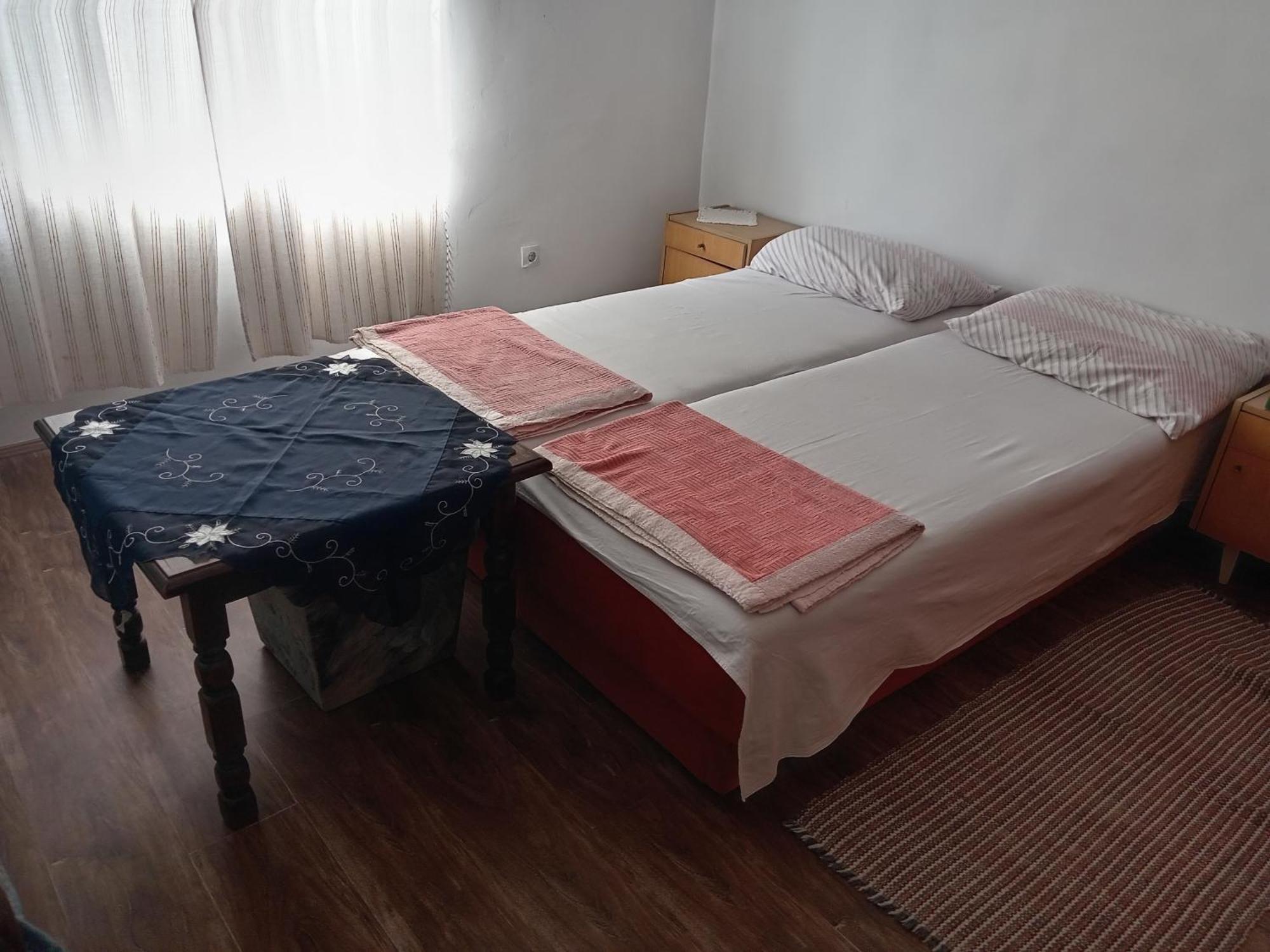 "Poetsko Cose" Nikole Tesle 86 Morović Exterior foto